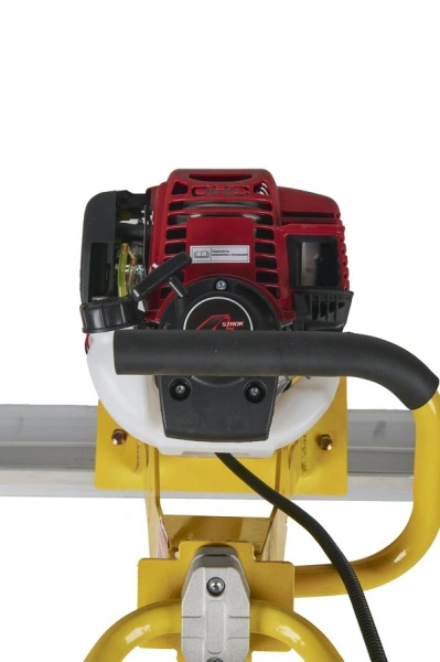 Виброрейка для бетона бензиноваяс лезвием 2м TOR XH25E*