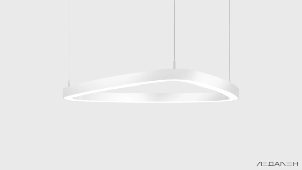 Треугольный подвесной светильник TRIANGOLO SOFT PRO M 4000K 61W, корпус черный