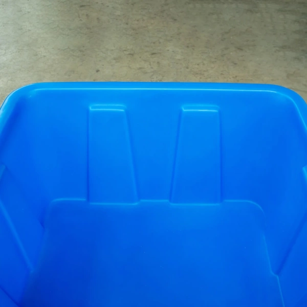 Ванна KN 600л синяя